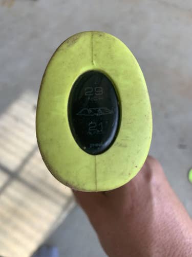 Kid Pitch (9YO-13YO)  Alloy (-8) 21 oz 29" Origin Bat