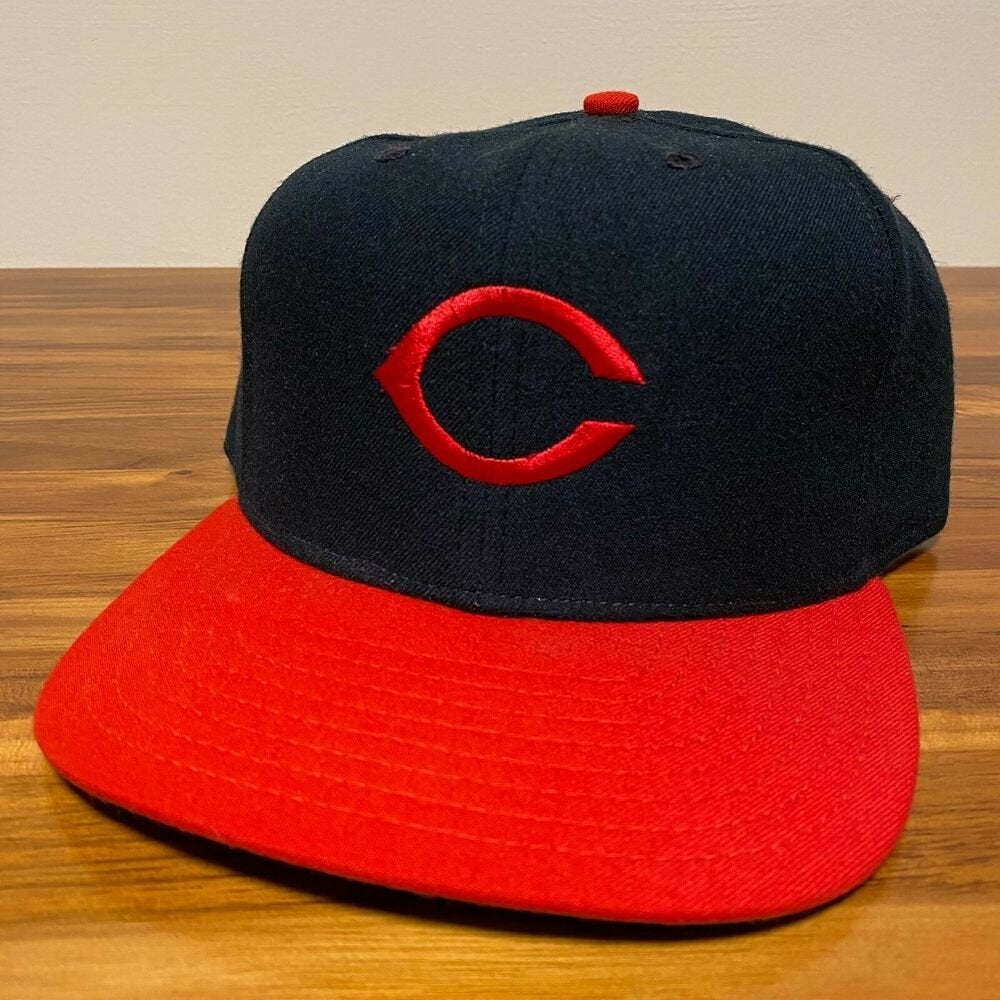 Vintage 80s Blue Cincinnati Reds New Era MLB Baseball 