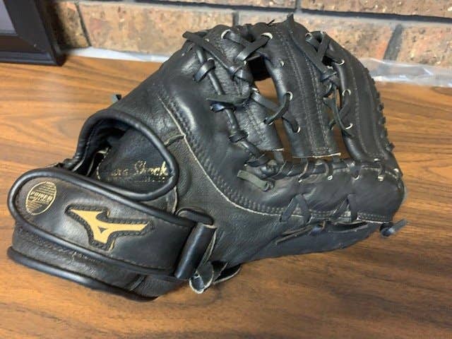 Mizuno RHT First Base Baseball Glove 12.5"