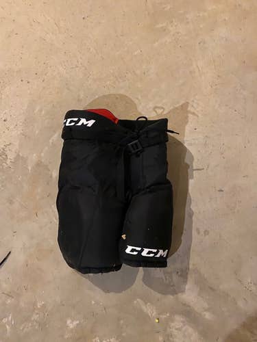 Black Youth Used Large CCM Hockey Pants