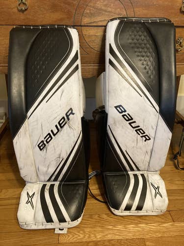 Black Intermediate 32+1 Large Bauer Vapor 2X Goalie Leg Pads