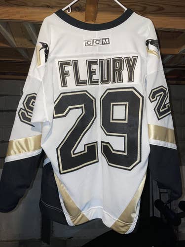 CCM Pittsburgh Penguins Marc-Andre Fleury #29 NHL White Jersey Size M