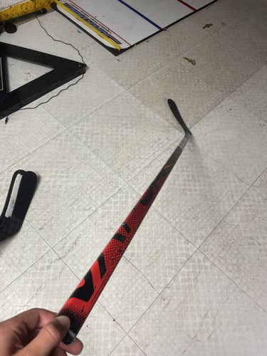 Junior Left Hand Vapor FlyLite Hockey Stick