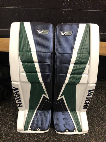 White Senior 33" Vaughn Pro Stock Velocity V9 Goalie Leg Pads