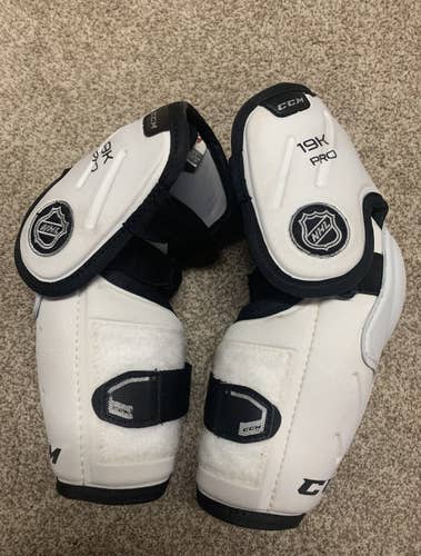 CCM 19K pro stock elbow pads Large