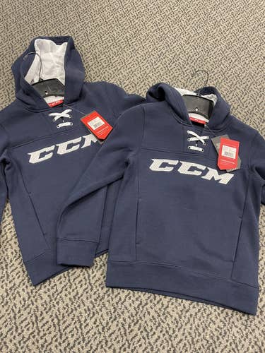 2 PACK CCM Youth small FLEECE hoodie navy