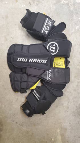 Junior Used Small/Medium Warrior Ritual GT2 Goalie Chest Protector