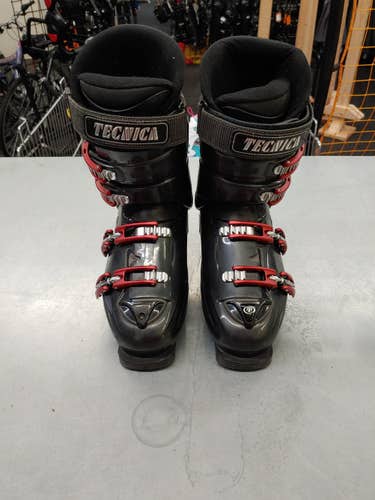 Used Tecnica Ski Boots