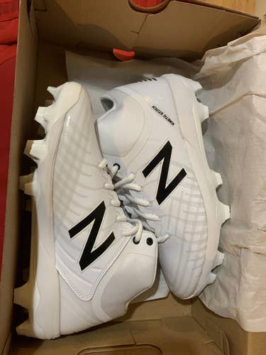 White Men's Molded Cleats New Balance 4040v5