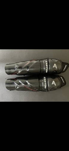Senior Easton  Stealth 65S Shin Pads