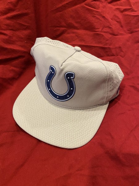 NFL Indianapolis Colts Team Issued Nike SnapBack Hat * NWOT NEW