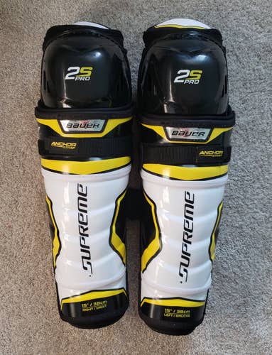 New Bauer Supreme 2S Pro Shin Pads