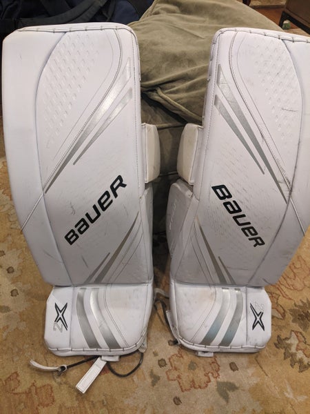 White Used Intermediate 32" Bauer Vapor 2X Goalie Leg Pads