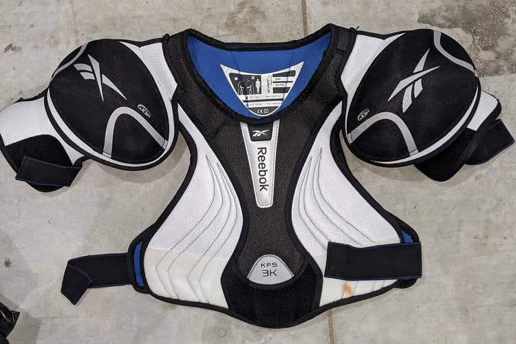 Used Medium Reebok Shoulder Pads