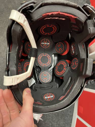 Black Used Medium CCM Resistance Helmet