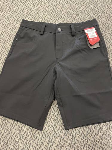 CCM Travel shorts 30” charcoal
