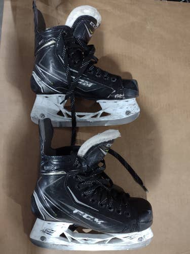 CCM Ribcor Hockey Skates