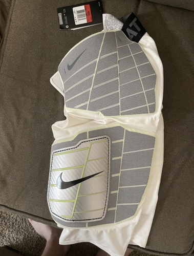 New Large Nike Pro Combat Hyperstrong 3.0