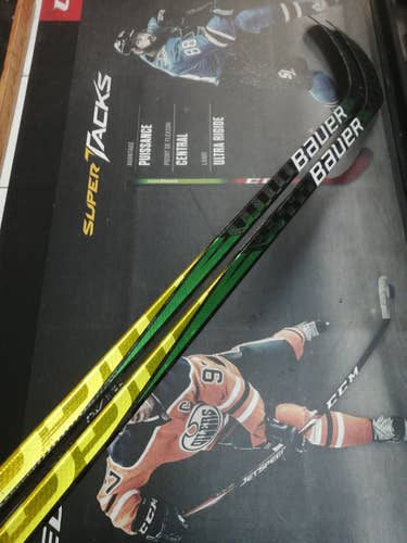 P92 | 95 Flex | Bauer Right Handed Supreme UltraSonic Hockey Stick Toe Pattern Pro Stock