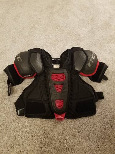 Used Junior Medium CCM U+ CL Shoulder Pads
