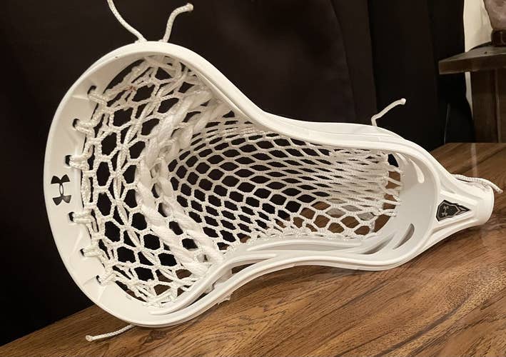 White New Attack & Midfield Strung Command 2 Head