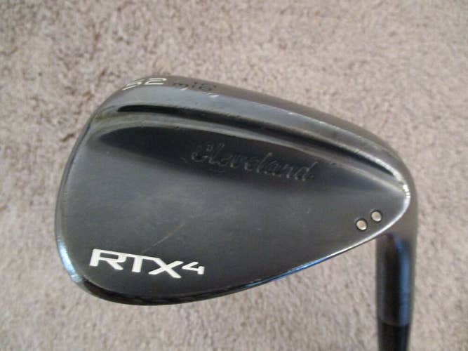 Cleveland RTX4 Black 52.10 Mid Wedge True Temper Dynamic Gold Tour Issue Stiff