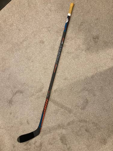 Senior Right Handed Toe Pattern Covert QR Edge Hockey Stick