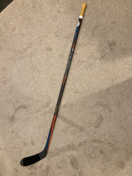 Senior Right Handed Toe Pattern Covert QR Edge Hockey Stick
