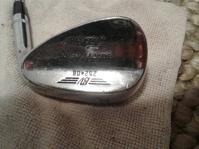 Men's Right Handed Regular Flex Steel Shaft Vokey Wedge - 52*