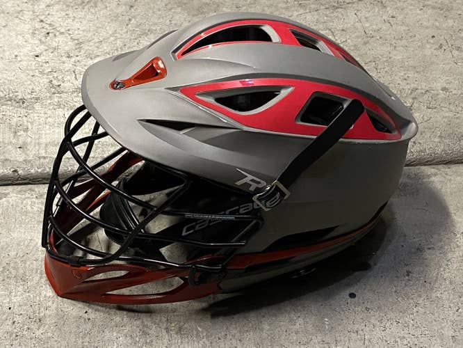 Gray Adult Player's Cascade R Helmet