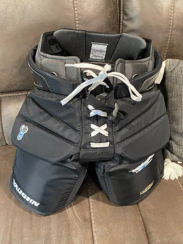 Black Used Small Vaughn  Velocity VE8 Pro Carbon Hockey Goalie Pants