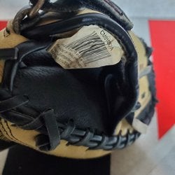 Beige used Kid Pitch (9YO-13YO) All Star Right Hand Throw Catcher's Cm1010bt Baseball Glove 31.5"