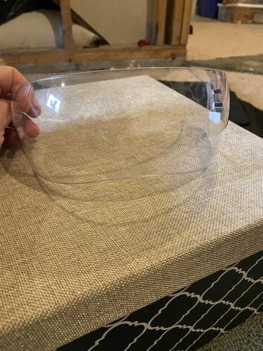 Senior  Bauer Visor 55P Small Cut