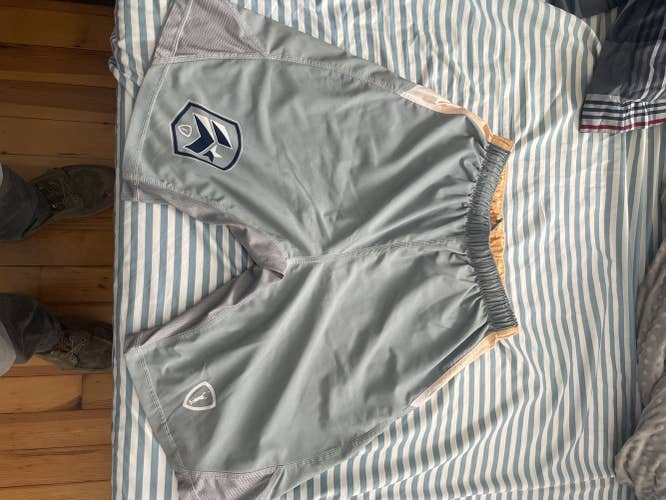 West Coast Starz Shorts