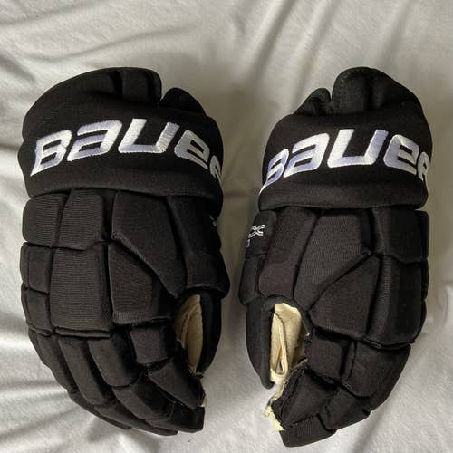 Bauer Vapour XXXX 14” Pro Stock Gloves