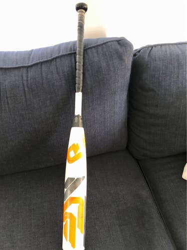 Kid Pitch (9YO-13YO) 2021 Composite (-10) 21 oz 31" CF Bat