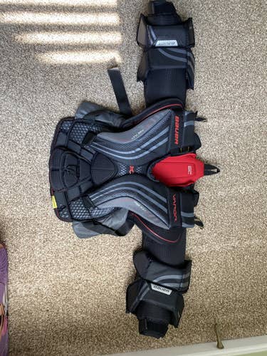 Bauer JR small chest protector