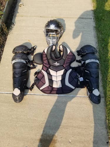 Used Intermediate All Star Catcher's gear