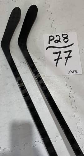 Senior Right Handed Toe Pattern Pro Stock Nexus 2N Pro Hockey Stick