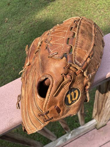 Vintage A2000 Baseball Glove Made In USA