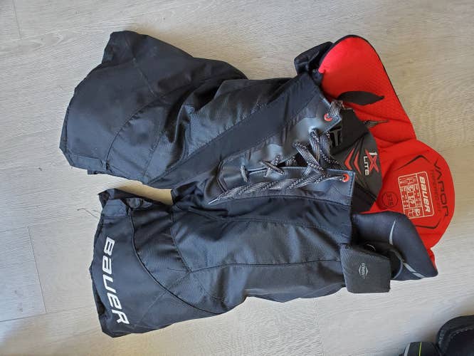 Black Senior Used Small Bauer Vapor 1X Hockey Pants