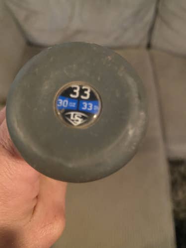 Used Louisville Slugger Solo 619 Bat (-3) 33"