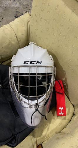 White Used CCM  GFL 1.9 Goalie Mask