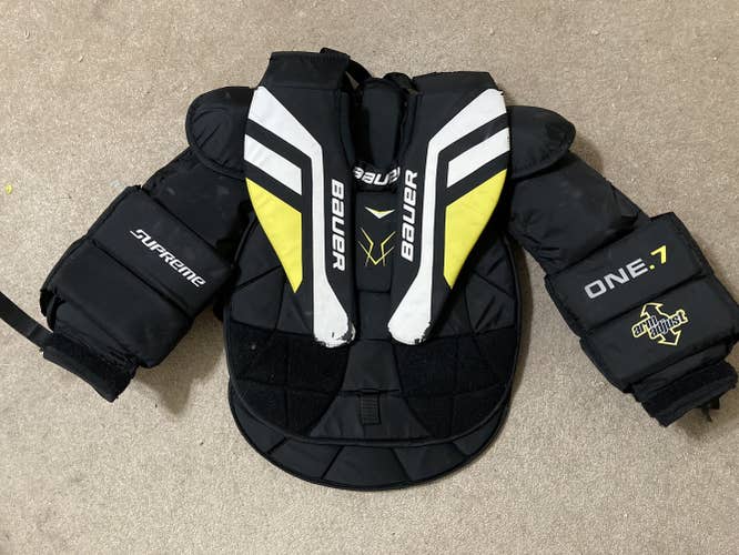 Bauer Supreme One.7 Goalie Chest Protector Senior Large