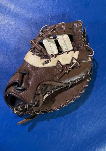Mizuno Brown Kid Pitch (9YO-13YO) First Base  GXF franchise Baseball Glove
