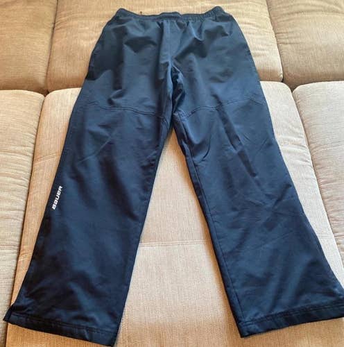 Used Large Bauer Team Portland Winterhawks Coaching Pants