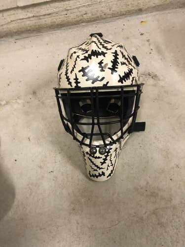 White Used CCM  7000 Goalie Mask