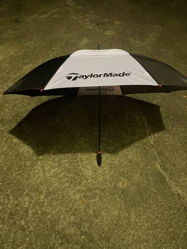 New TaylorMade Umbrella
