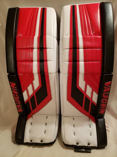 Vaughn Velocity VE8 Pro Carbon Goalie 34+2 Leg Pads Pro Stock