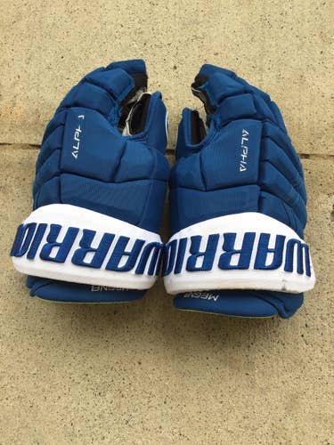 Colorado Avalanche Game Used Pro Stock Warrior Alpha Gloves Megna 14”
